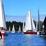 Apartman Second - 3 Pokoje, 5 Lozek, Netflix I Max, Parking, Winda