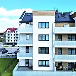 Apartman Second - 3 Pokoje, 5 Lozek, Netflix I Max, Parking, Winda *