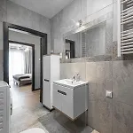 Apartman Second - 3 Pokoje, 5 Lozek, Netflix I Max, Parking, Winda *