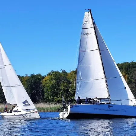 Second - 3 Pokoje, 5 łóżek, Netflix I Max, Parking, Winda *