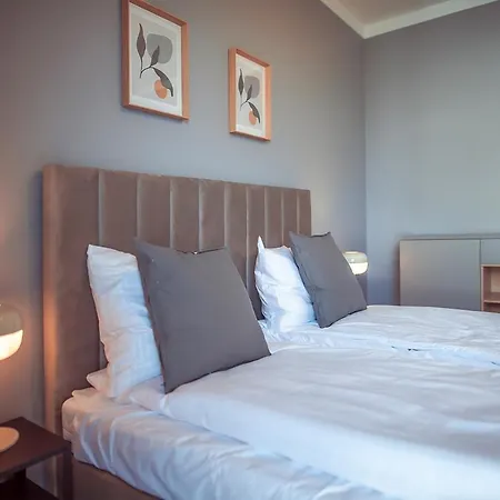 Apartament Second - 3 Pokoje, 5 łóżek, Netflix I Max, Parking, Winda *