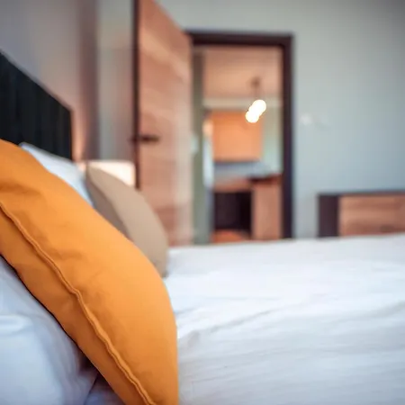 Second - 3 Pokoje, 5 łóżek, Netflix I Max, Parking, Winda * Lubawa