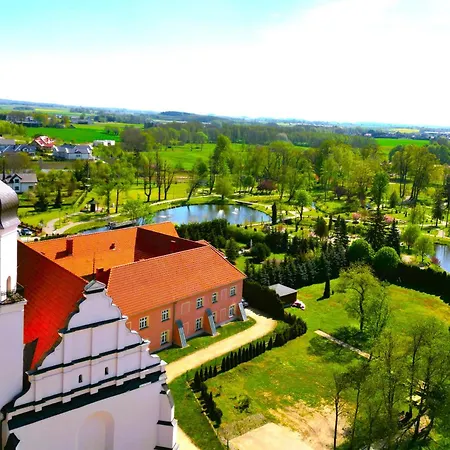 Second - 3 Pokoje, 5 łóżek, Netflix I Max, Parking, Winda