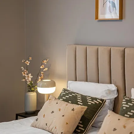 Apartament Second - 3 Pokoje, 5 łóżek, Netflix I Max, Parking, Winda