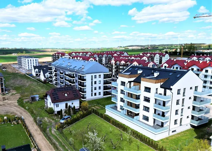 Second - 3 Pokoje, 5 Lozek, Netflix I Max, Parking, Winda Appartamento