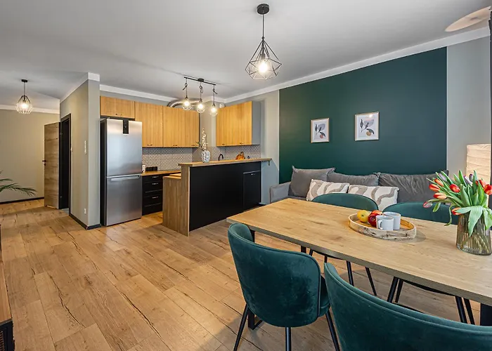 Apartment Second - 3 Pokoje, 5 Lozek, Netflix I Max, Parking, Winda