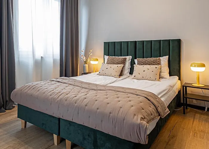 Second - 3 Pokoje, 5 Lozek, Netflix I Max, Parking, Winda